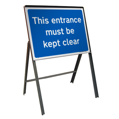 This Entrance Must Be Kept Clear Sign (Temp.)