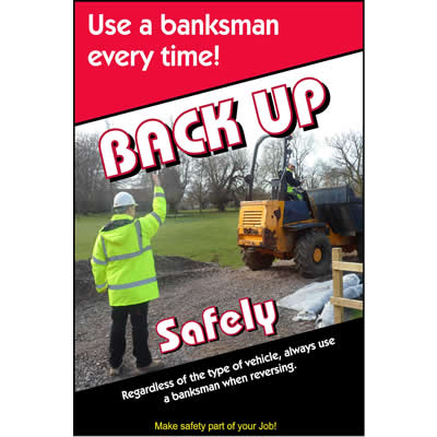 Use a banksman every time!
