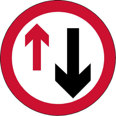 Priority to oncoming vehicles